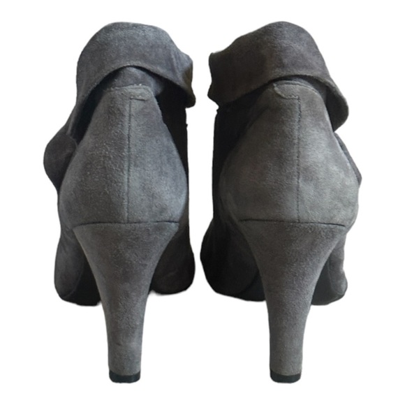 Enzo Angiolini Suede Slouchy Foldover Ankle Booties Gray Heeled Boots Size 10 - Picture 4 of 9